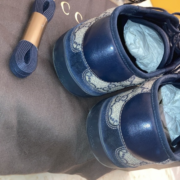 AUTHENTIC GUCCI FNOZO GG SOFT TEK SNEAKERS SIZE -11 MENS - Picture 8 of 12